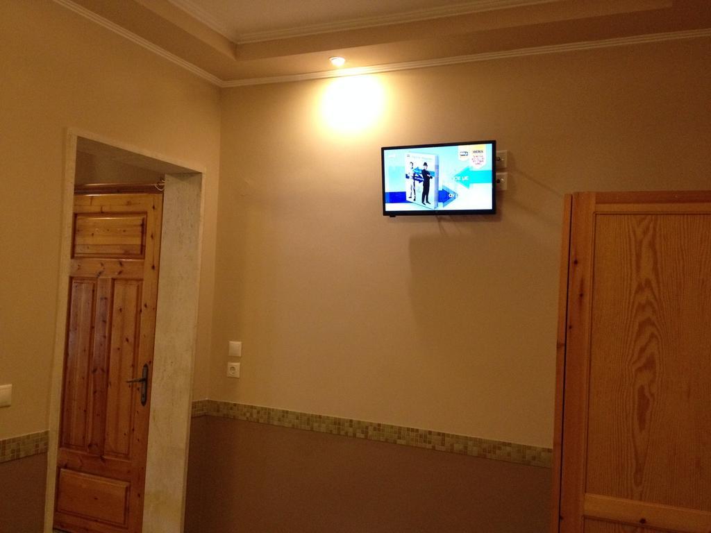 דירות וראסנה Menis Haus מראה חיצוני תמונה